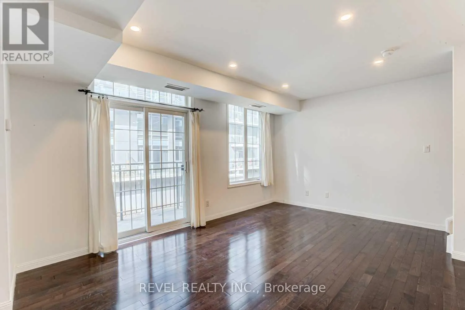267 - 70 DOURO STREET