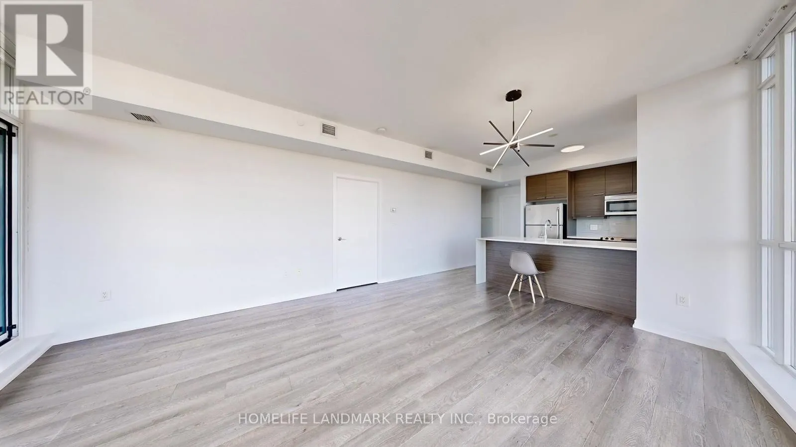 1208 - 66 FOREST MANOR ROAD