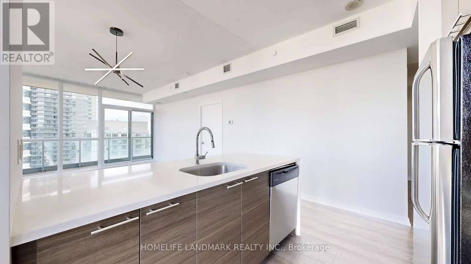 1208 - 66 FOREST MANOR ROAD