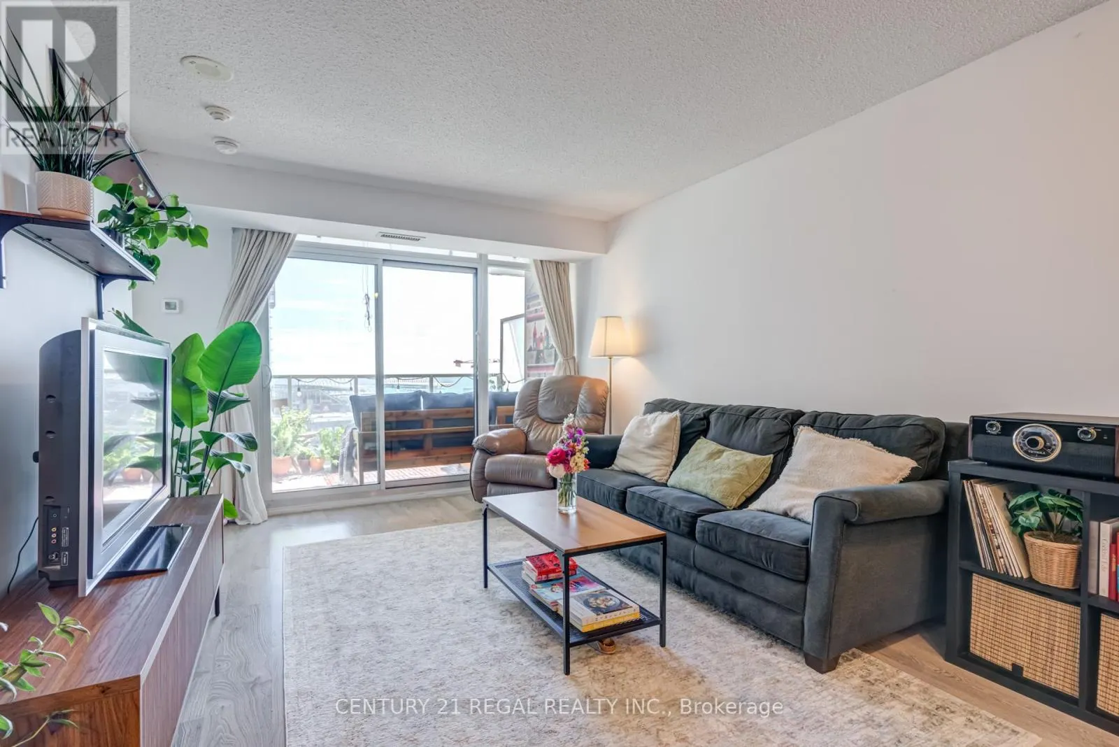 1708 - 125 WESTERN BATTERY ROAD