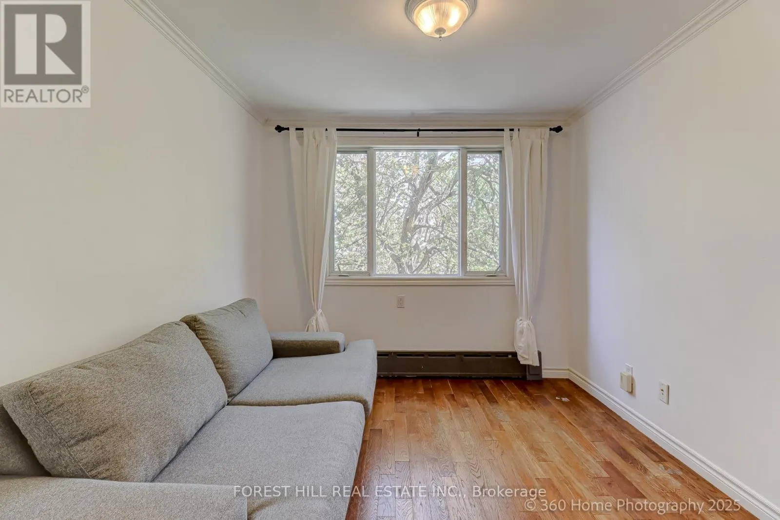 379 HURON STREET