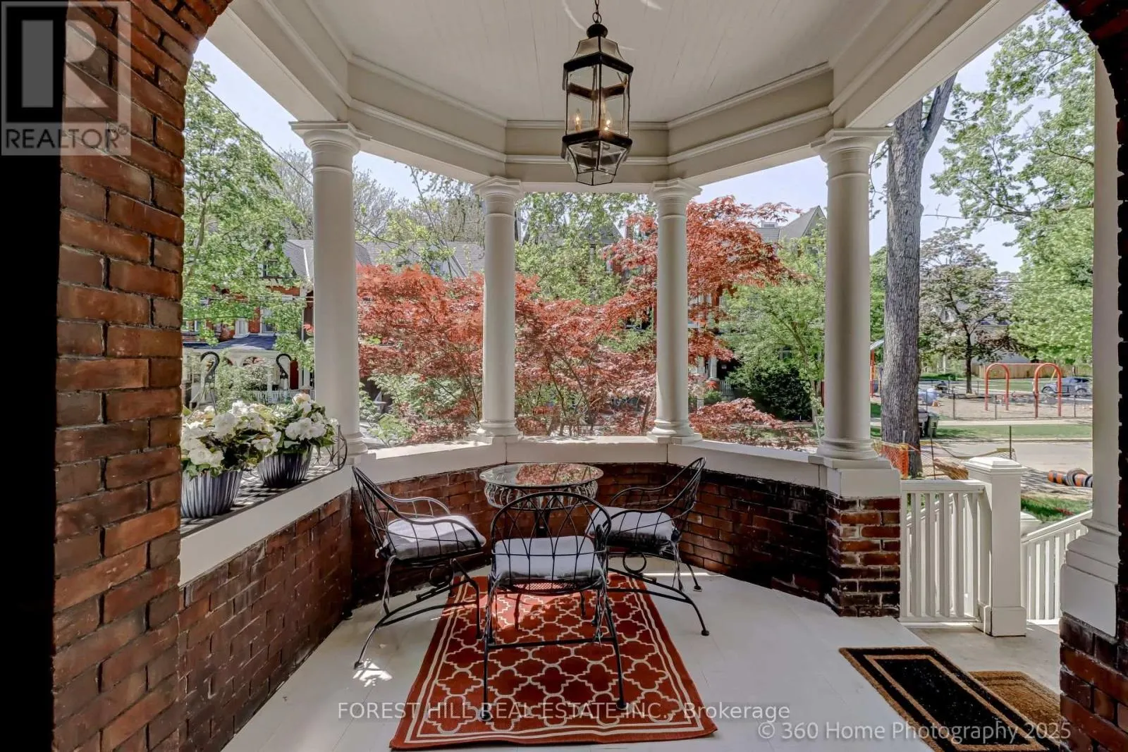 379 HURON STREET