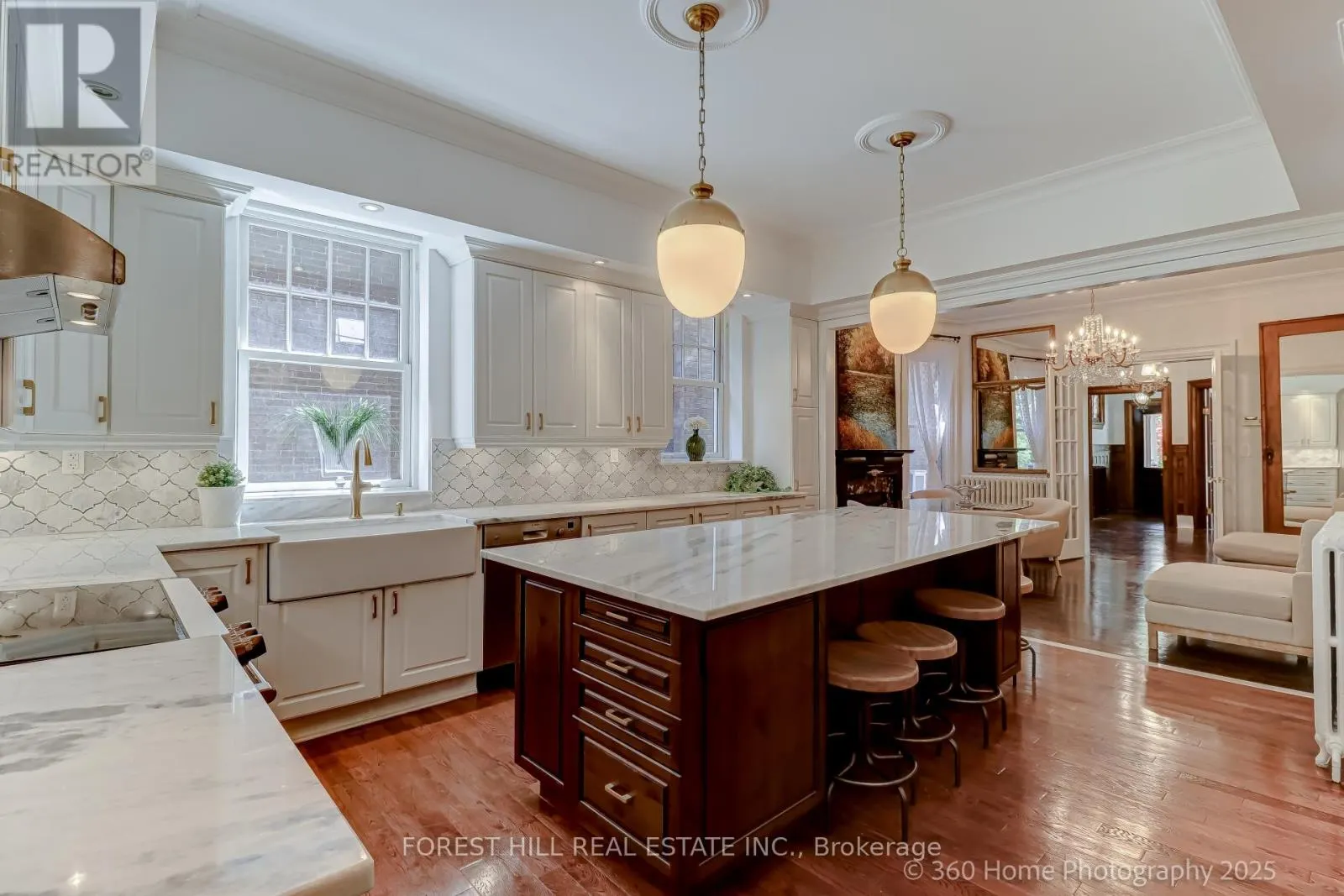 379 HURON STREET
