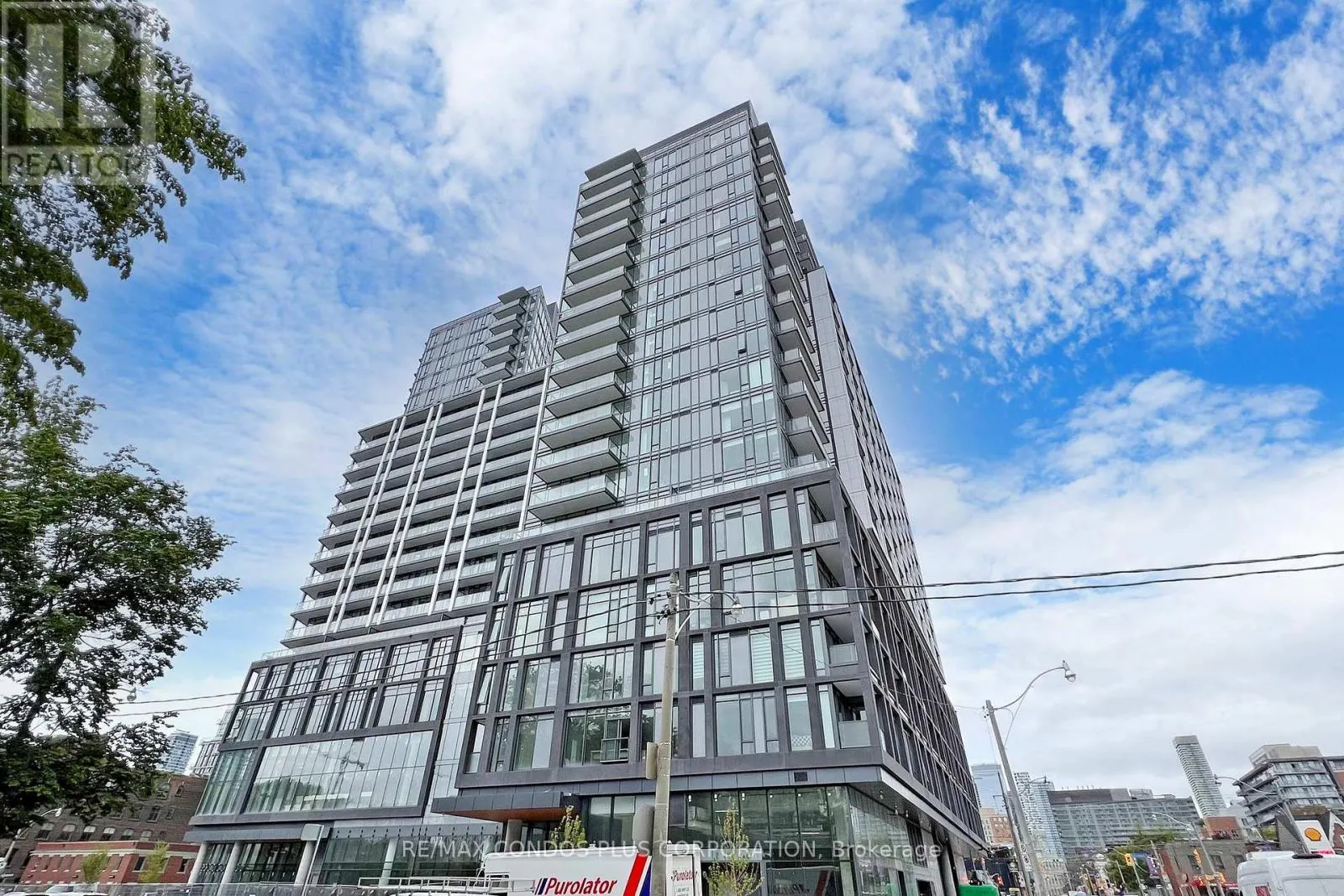 713 - 50 POWER STREET