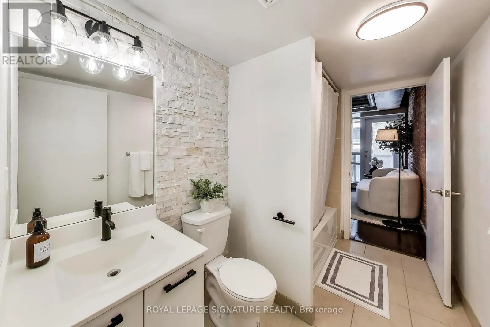 417 - 150 SUDBURY STREET