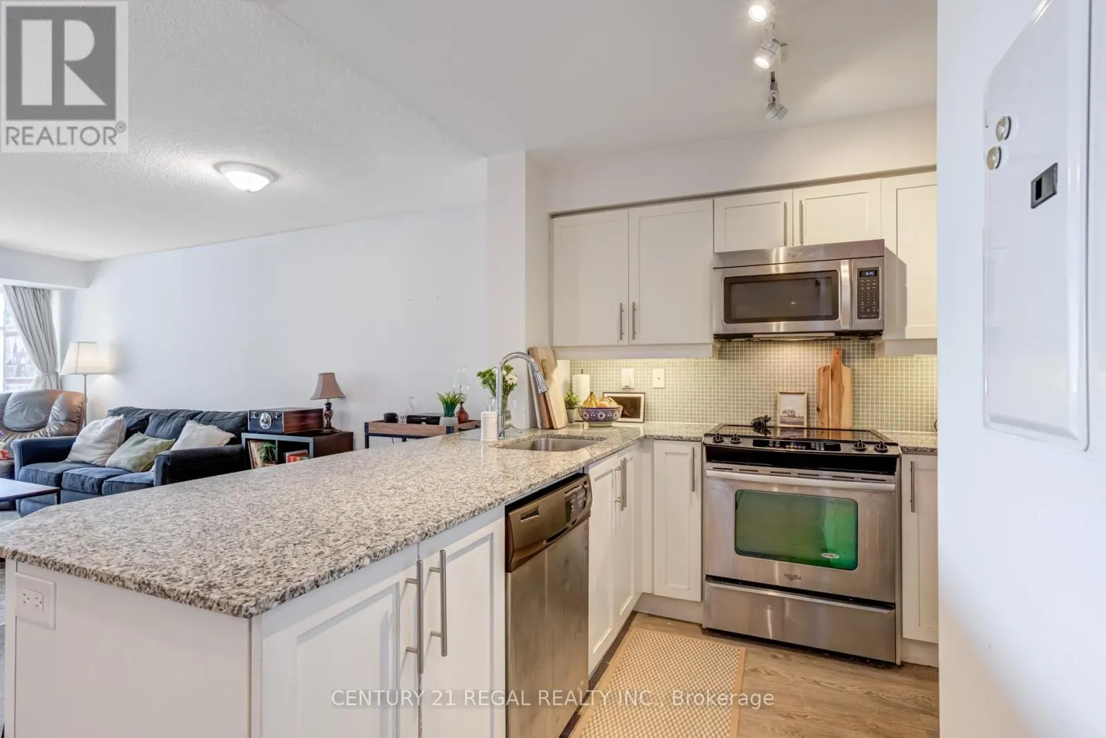 1708 - 125 WESTERN BATTERY ROAD
