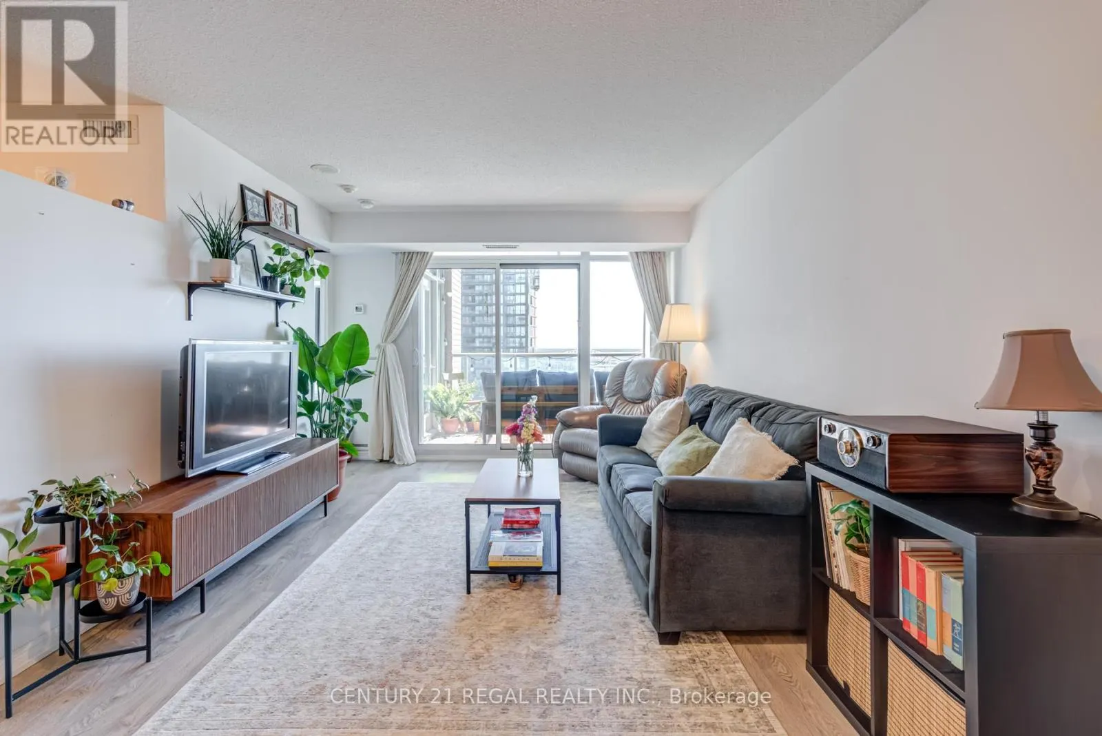 1708 - 125 WESTERN BATTERY ROAD
