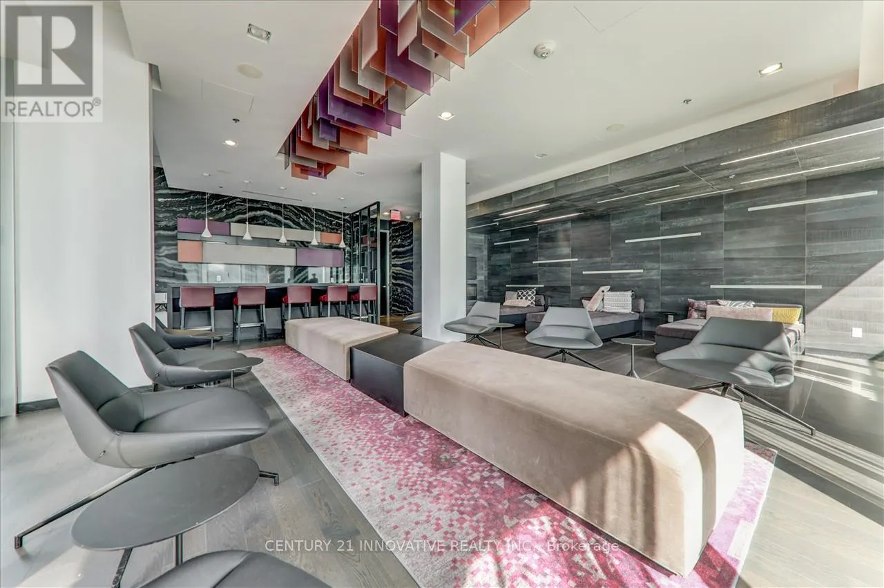 1711 - 318 RICHMOND STREET W