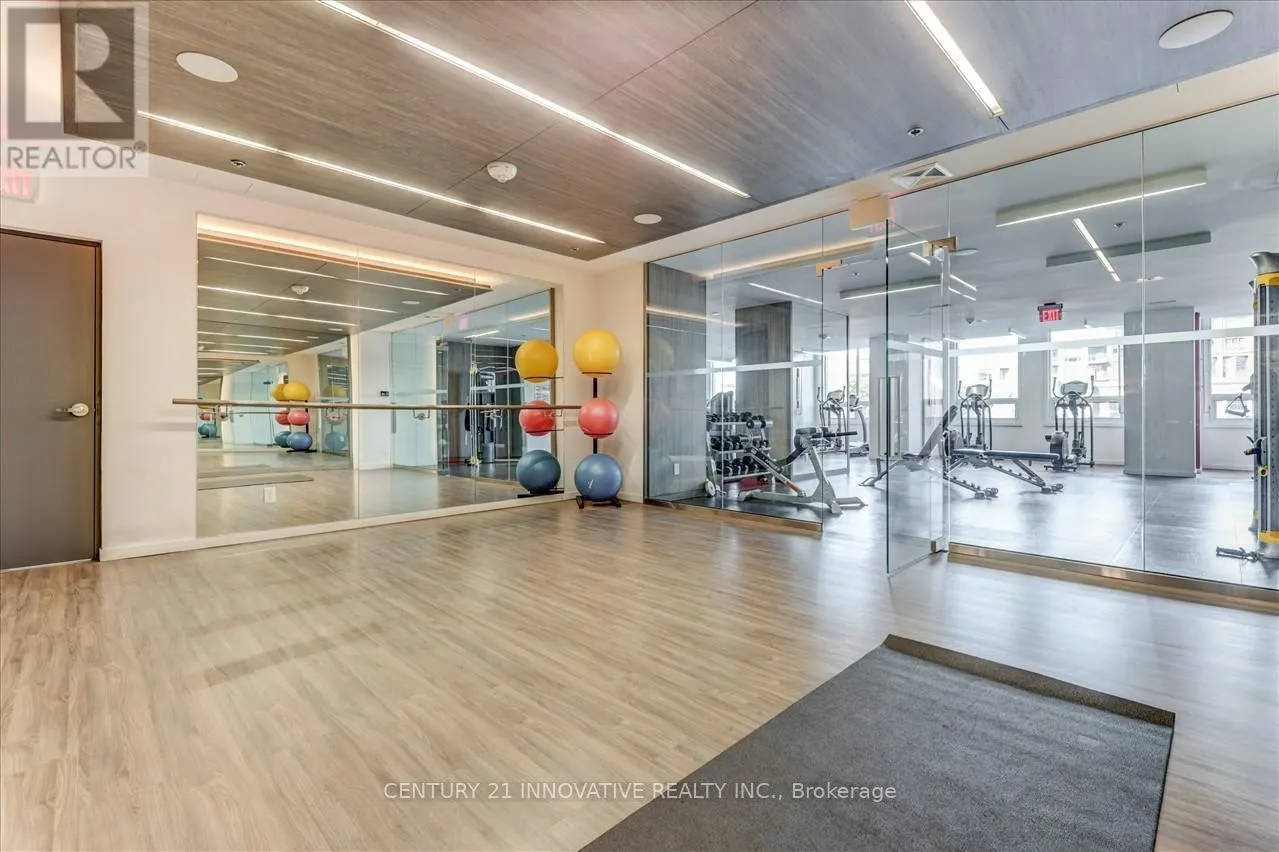 1711 - 318 RICHMOND STREET W