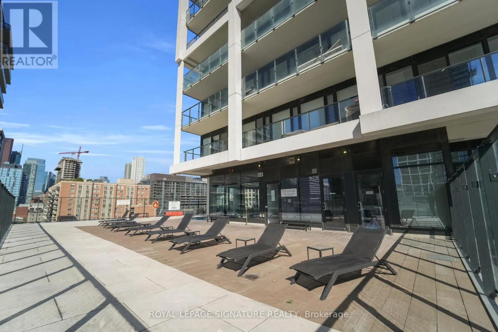 1906 - 55 ONTARIO STREET