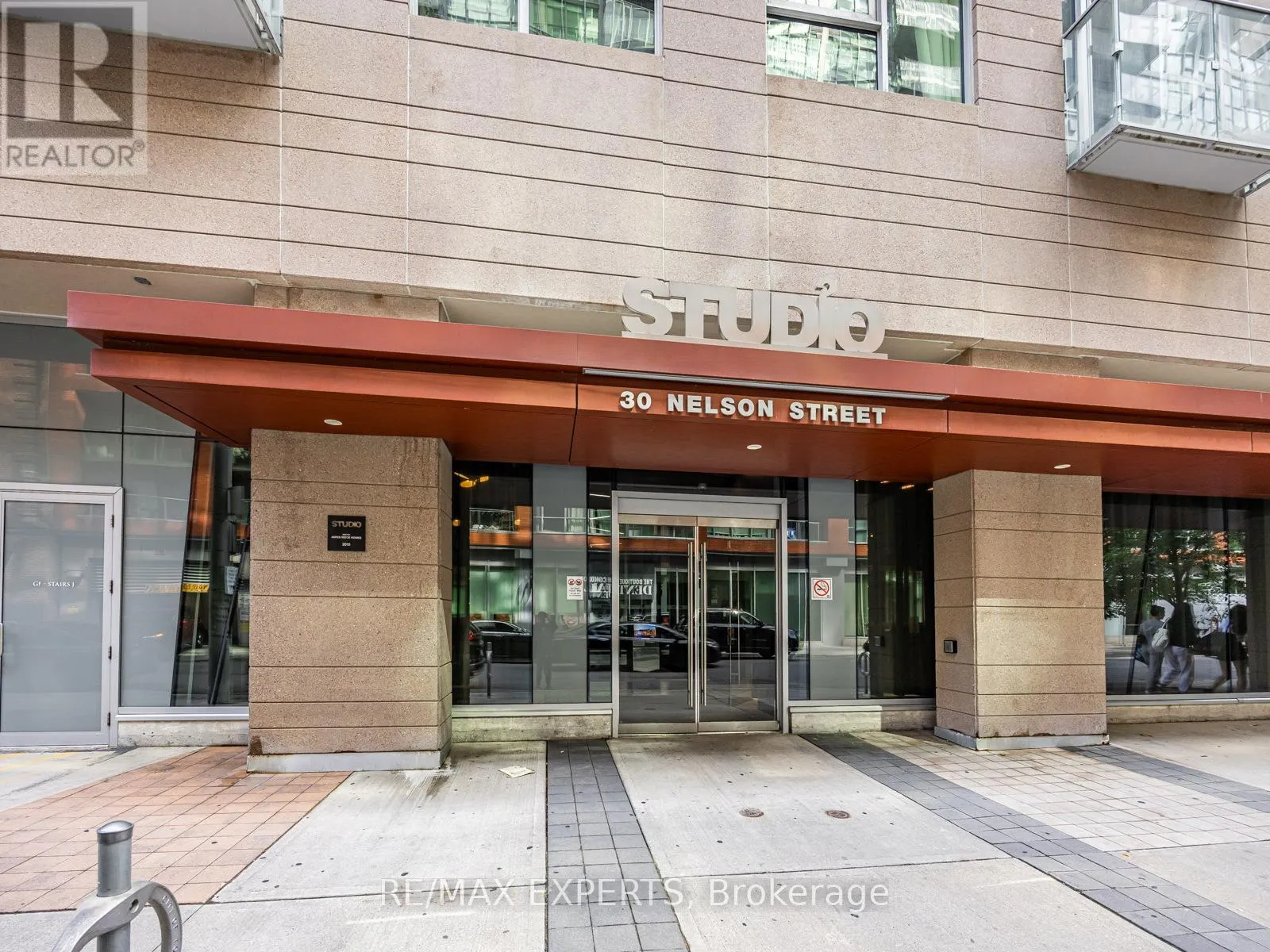 30 NELSON STREET