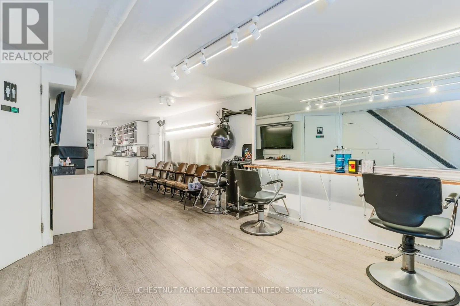 200 OSSINGTON AVENUE