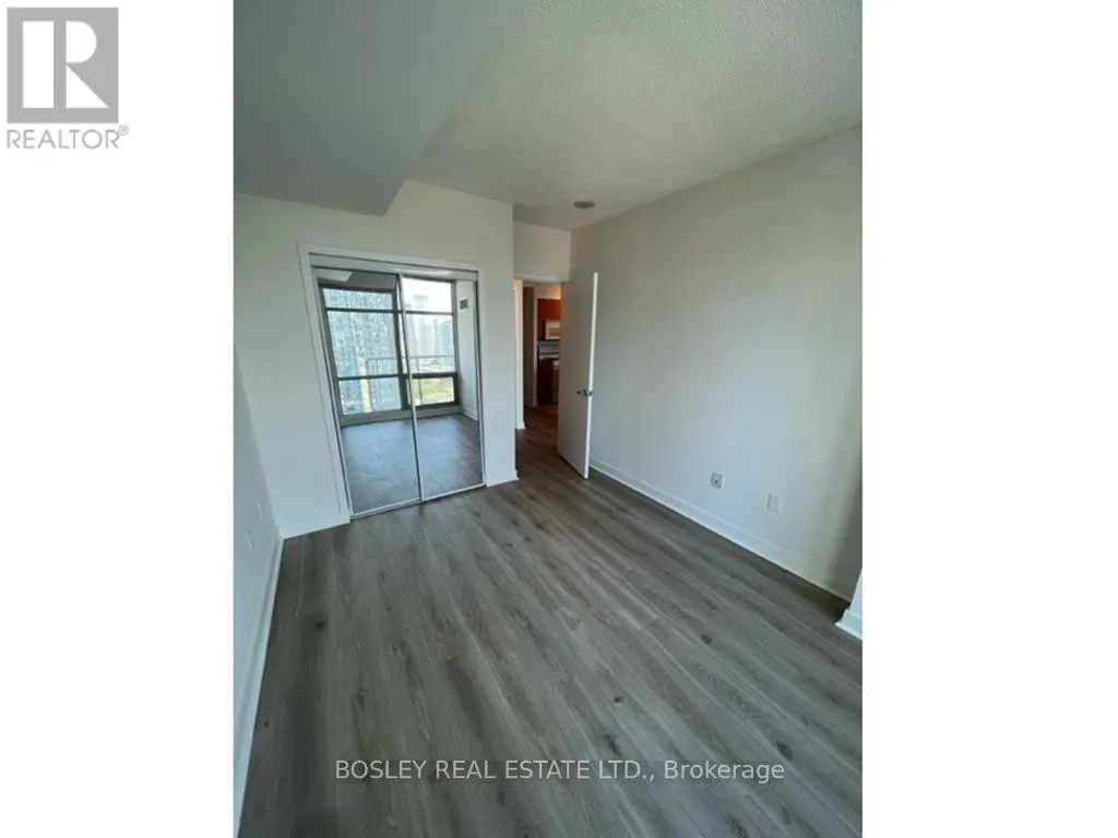 2502 - 10 NAVY WHARF COURT