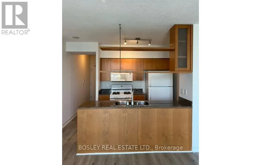 2502 - 10 NAVY WHARF COURT