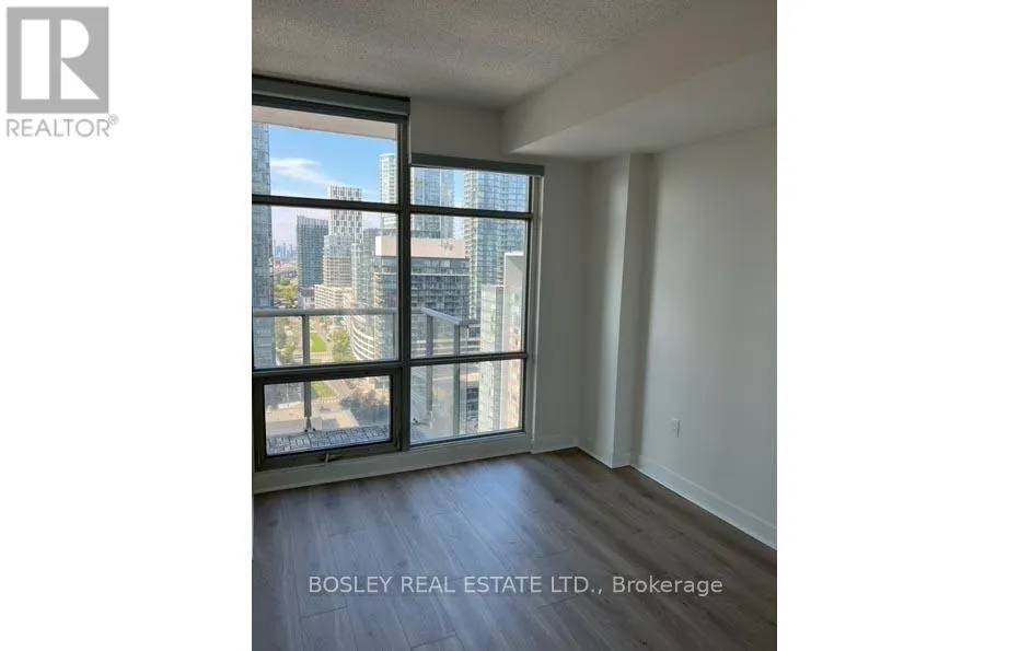 2502 - 10 NAVY WHARF COURT