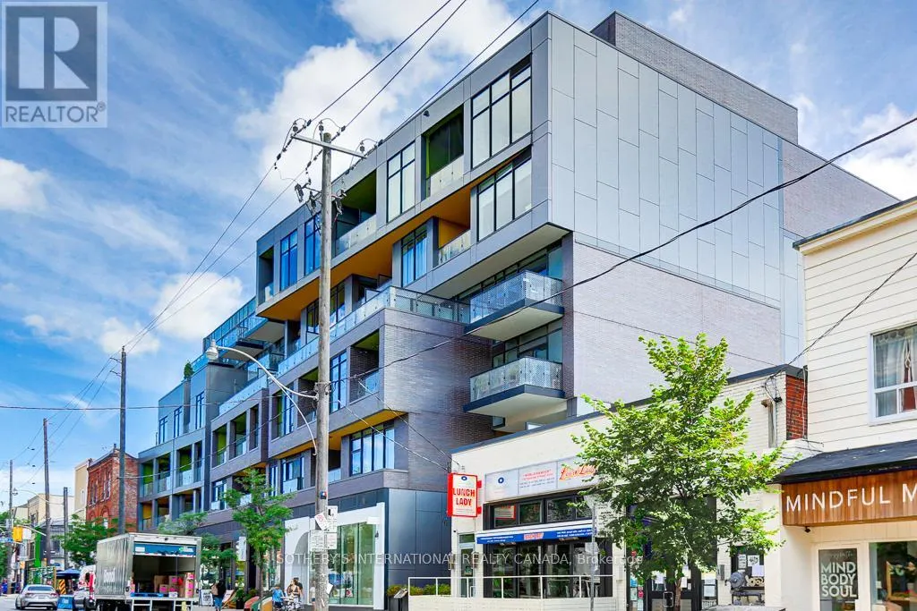 203 - 109 OSSINGTON AVENUE