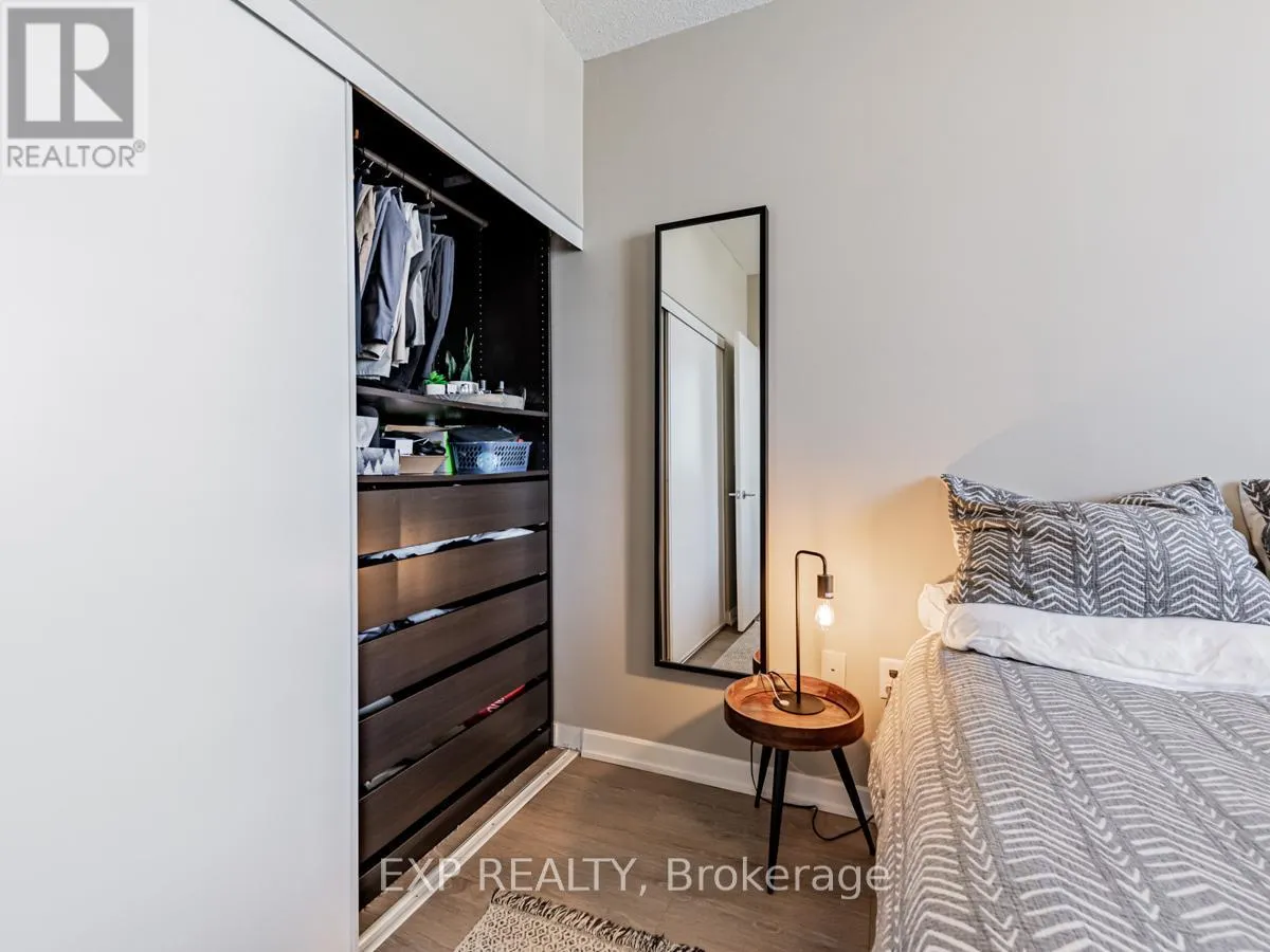 316 - 70 FOREST MANOR ROAD