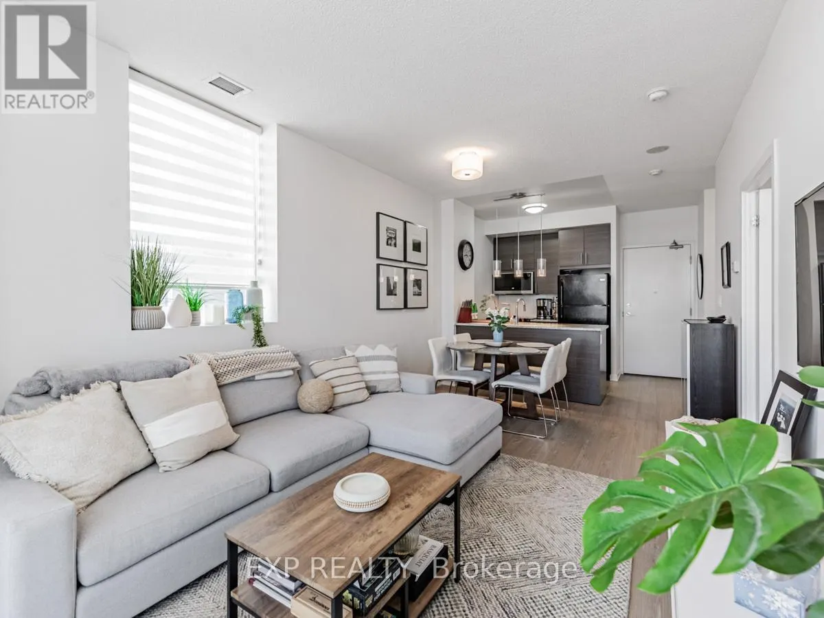 316 - 70 FOREST MANOR ROAD