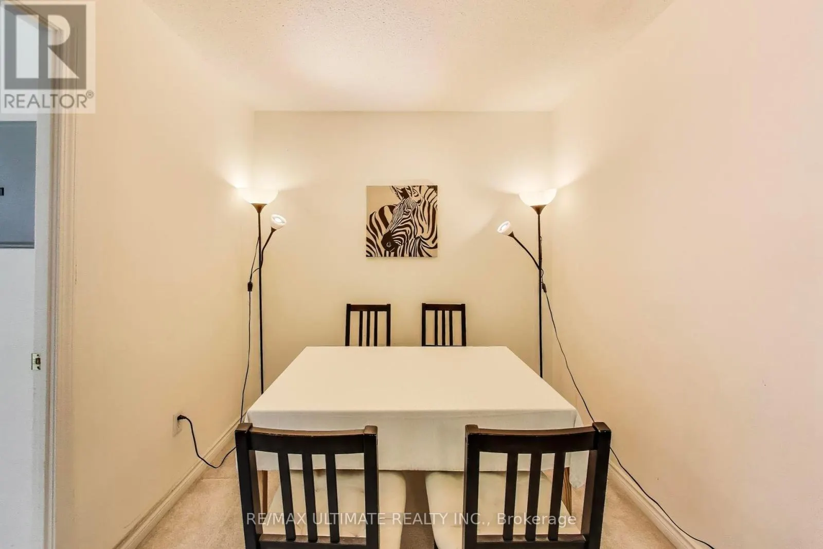 710 - 7 LORRAINE DRIVE