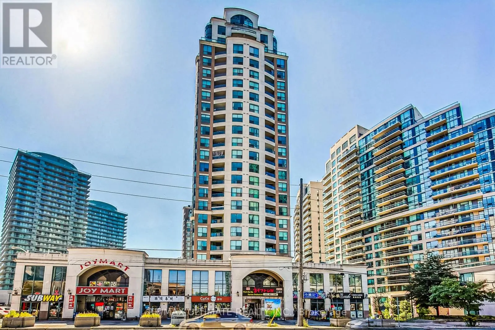 710 - 7 LORRAINE DRIVE
