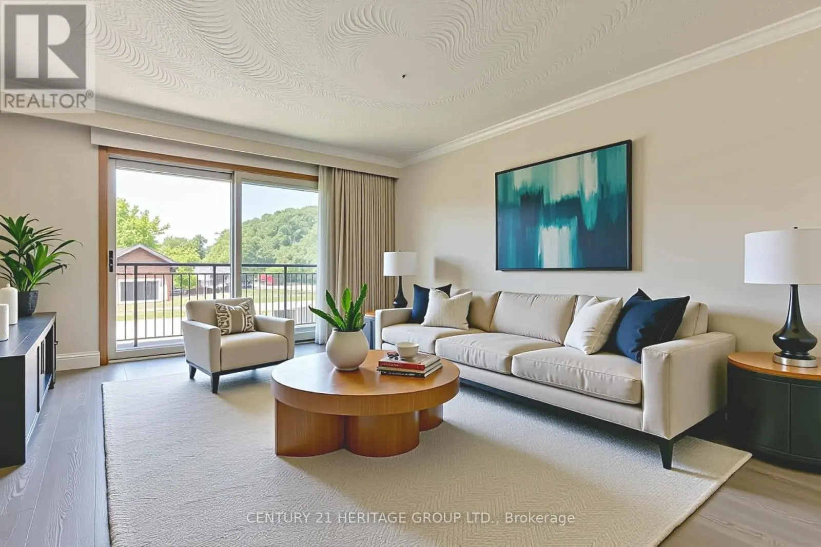 107 HAZELNUT CRESCENT