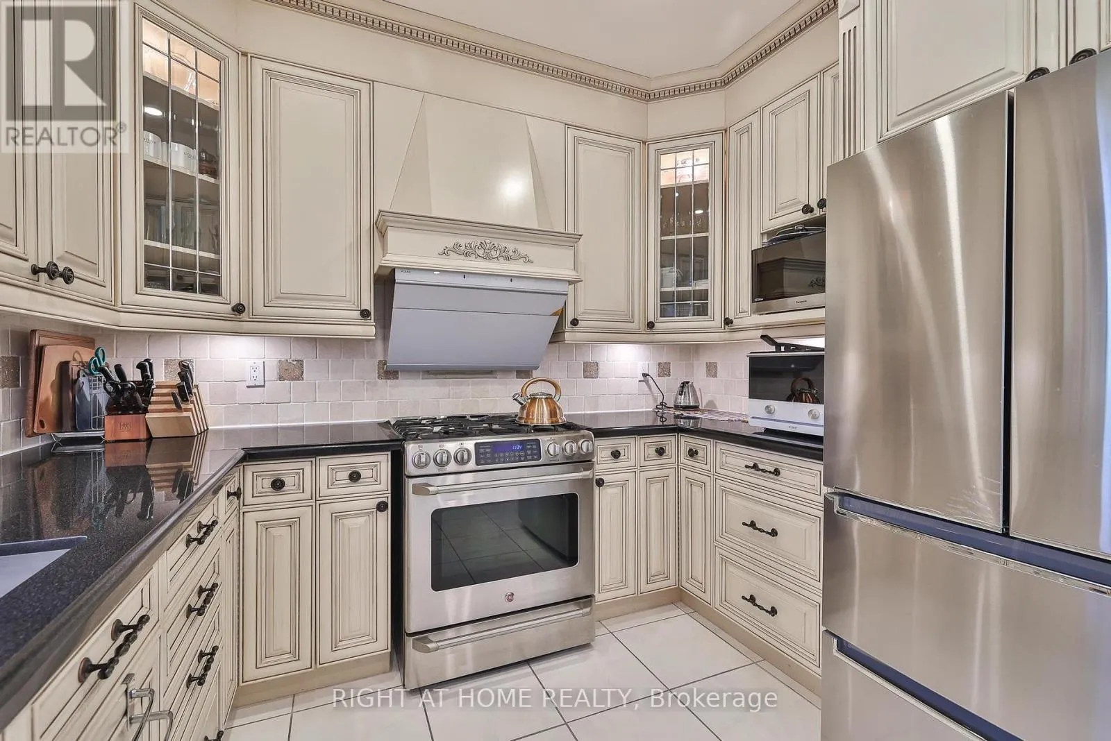 58 YORKVIEW DRIVE