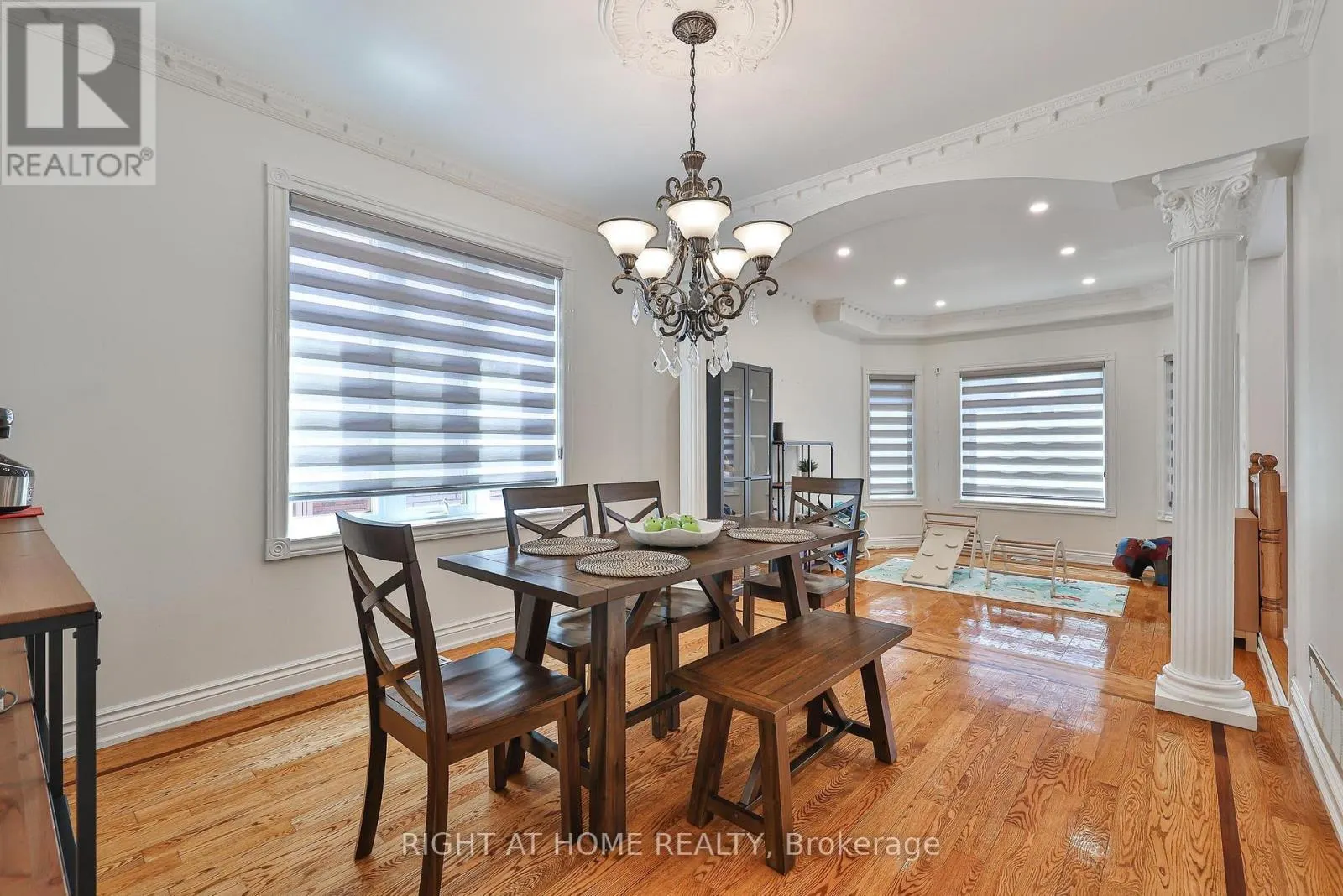 58 YORKVIEW DRIVE