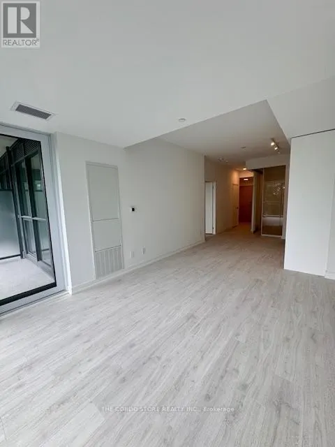 417 - 181 SHEPPARD AVENUE E