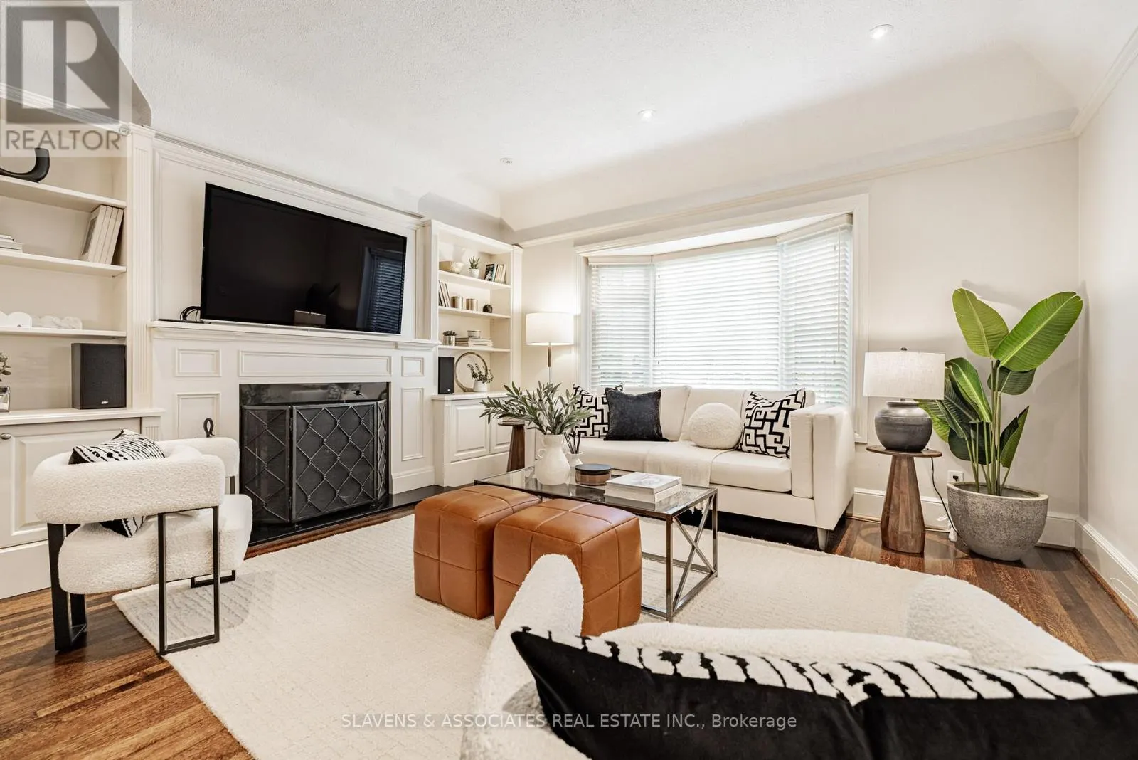 25 FAIRLEIGH CRESCENT