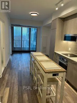 625 - 250 LAWRENCE AVENUE W