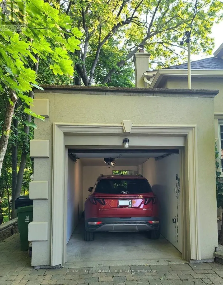 51 COLDSTREAM AVENUE