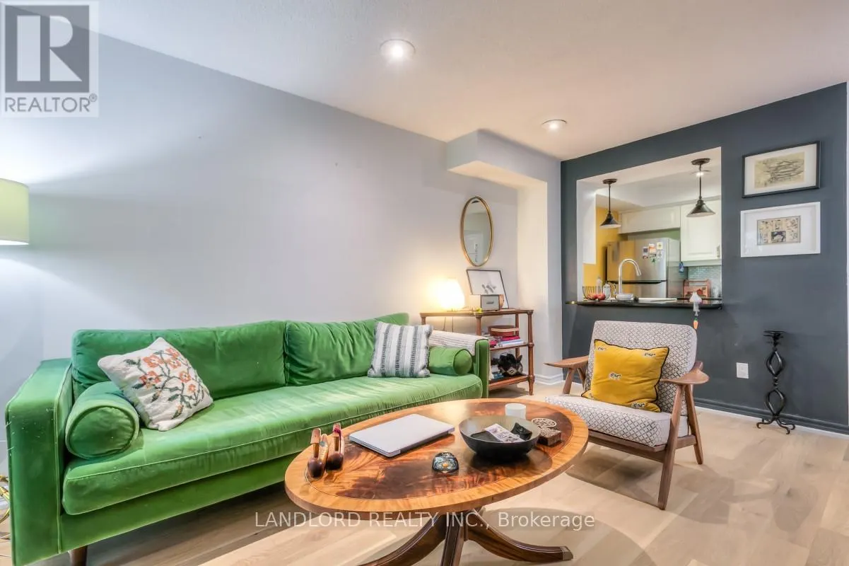 TH16 - 232 GEORGE STREET