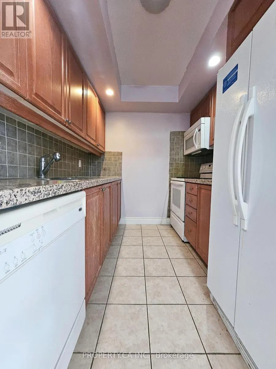 708 - 10 NORTHTOWN WAY