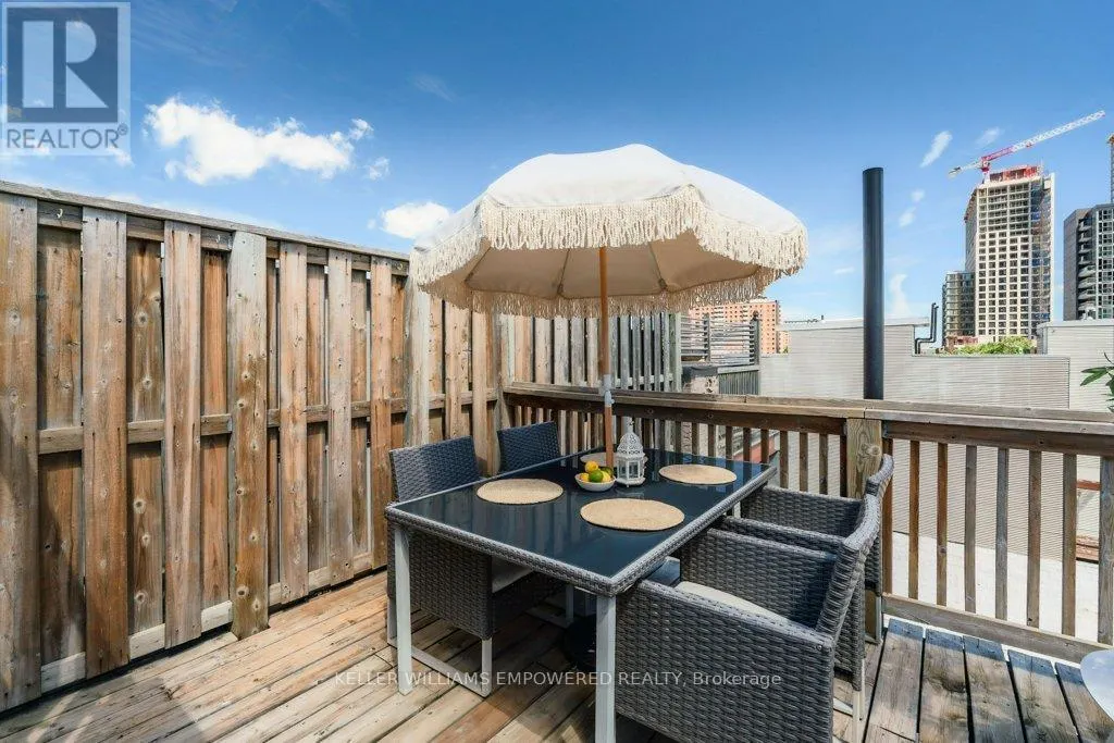 5 - 189 QUEEN STREET E