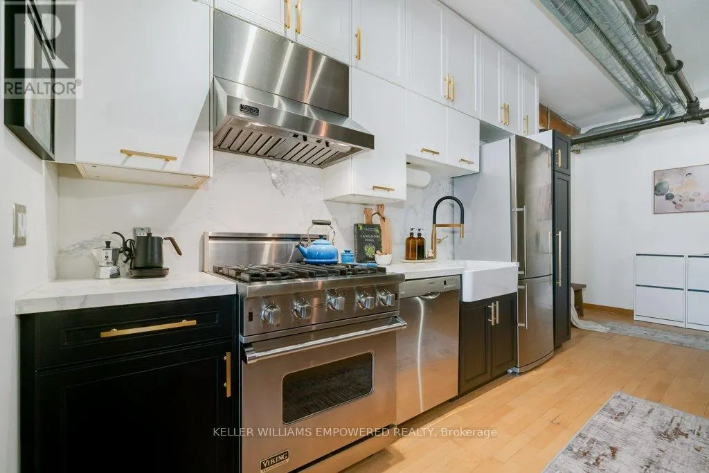 5 - 189 QUEEN STREET E