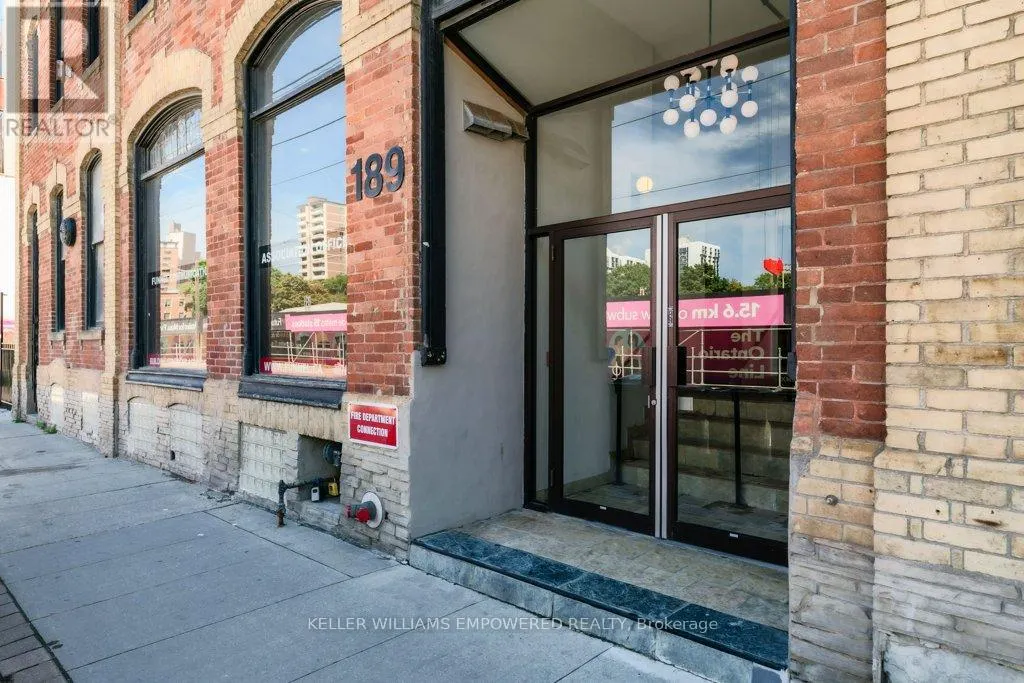 5 - 189 QUEEN STREET E