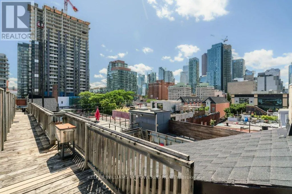 5 - 189 QUEEN STREET E