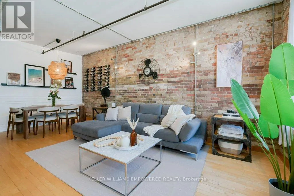 5 - 189 QUEEN STREET E