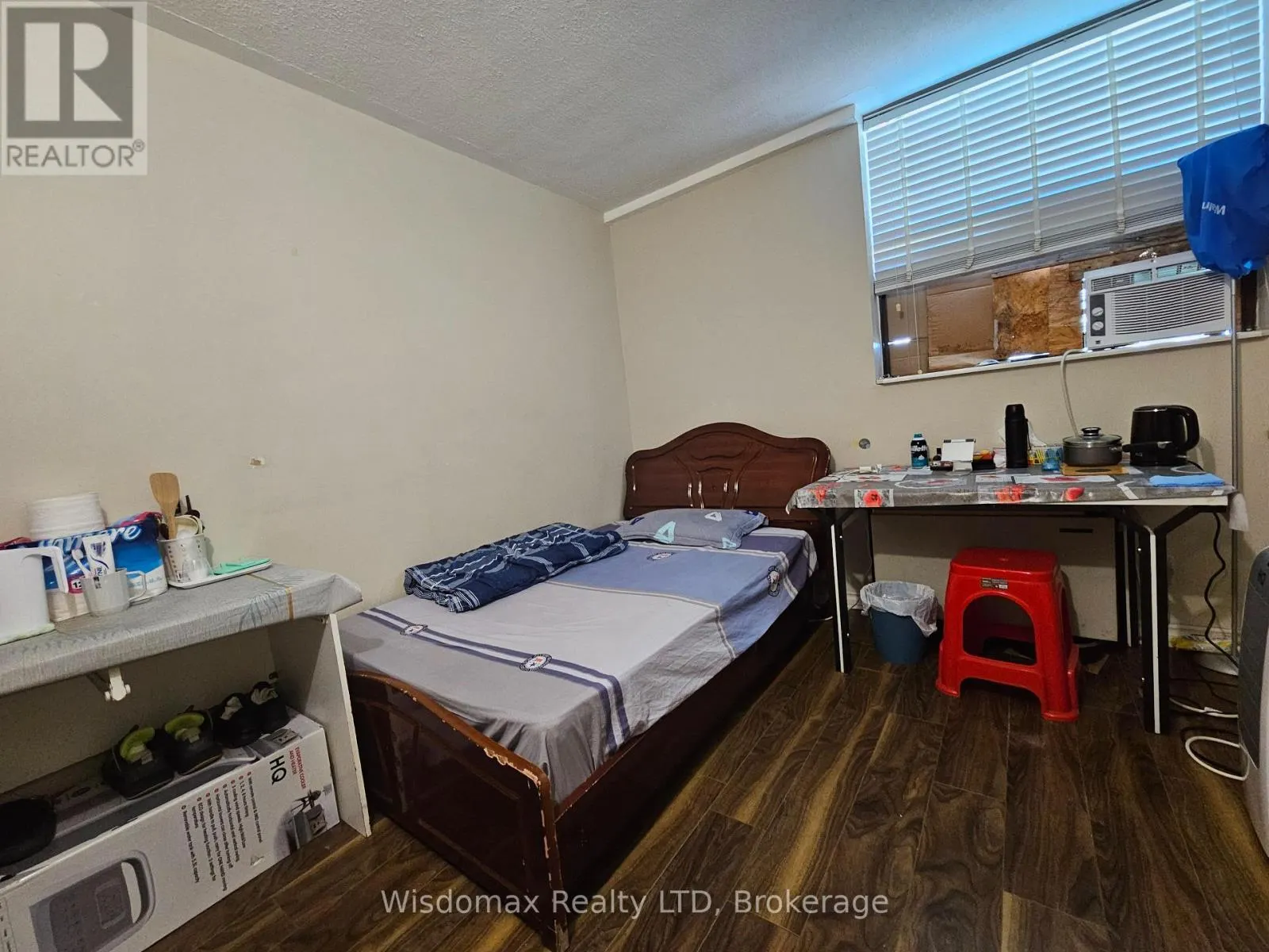 803 - 519 DUNDAS STREET W, #803