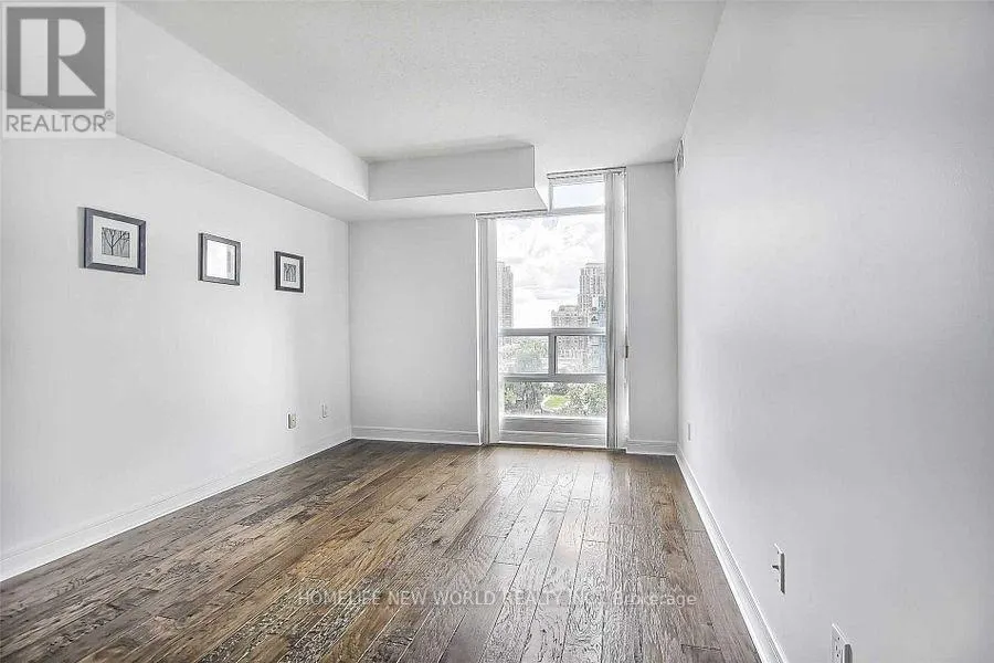 1202 - 31 BALES AVENUE