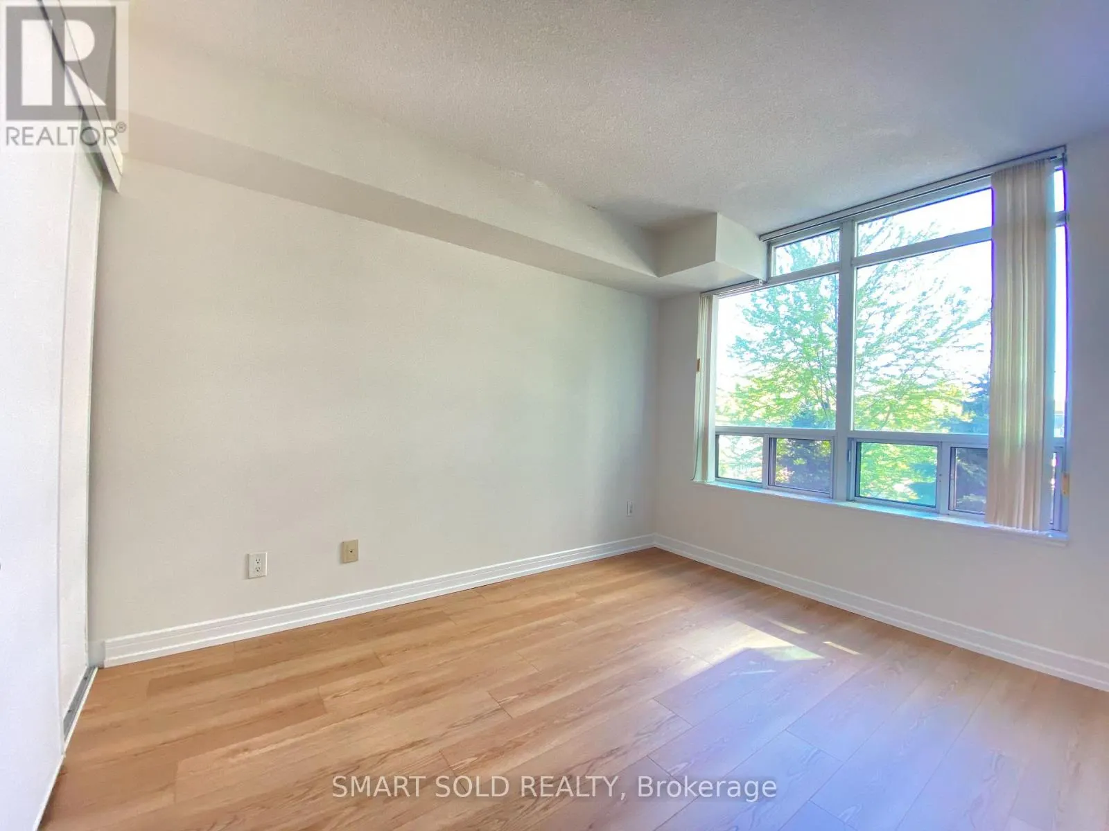 309 - 35 BALES AVENUE