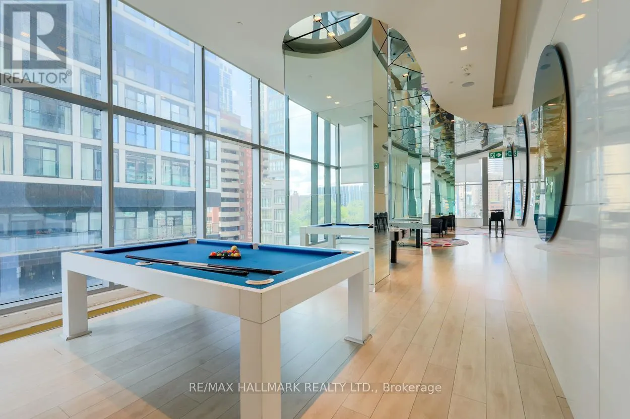420 - 251 JARVIS STREET