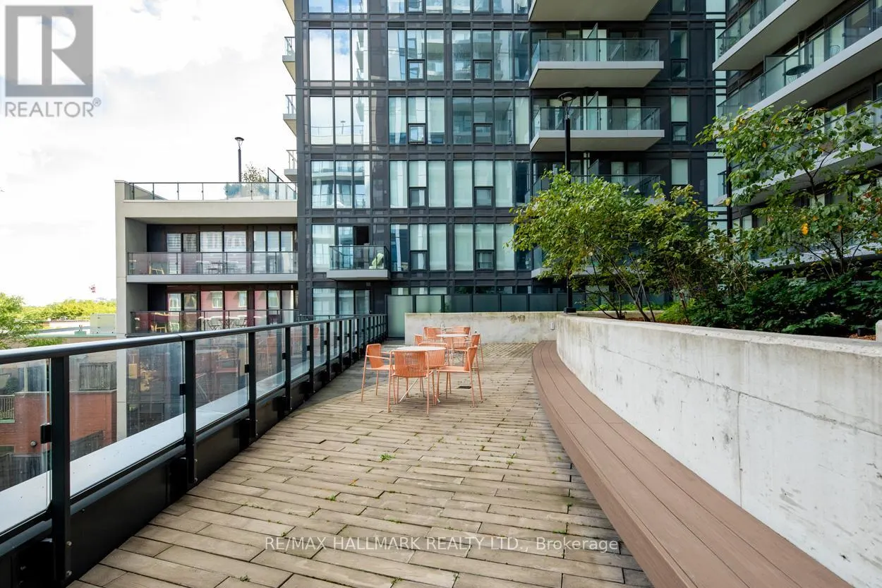 420 - 251 JARVIS STREET