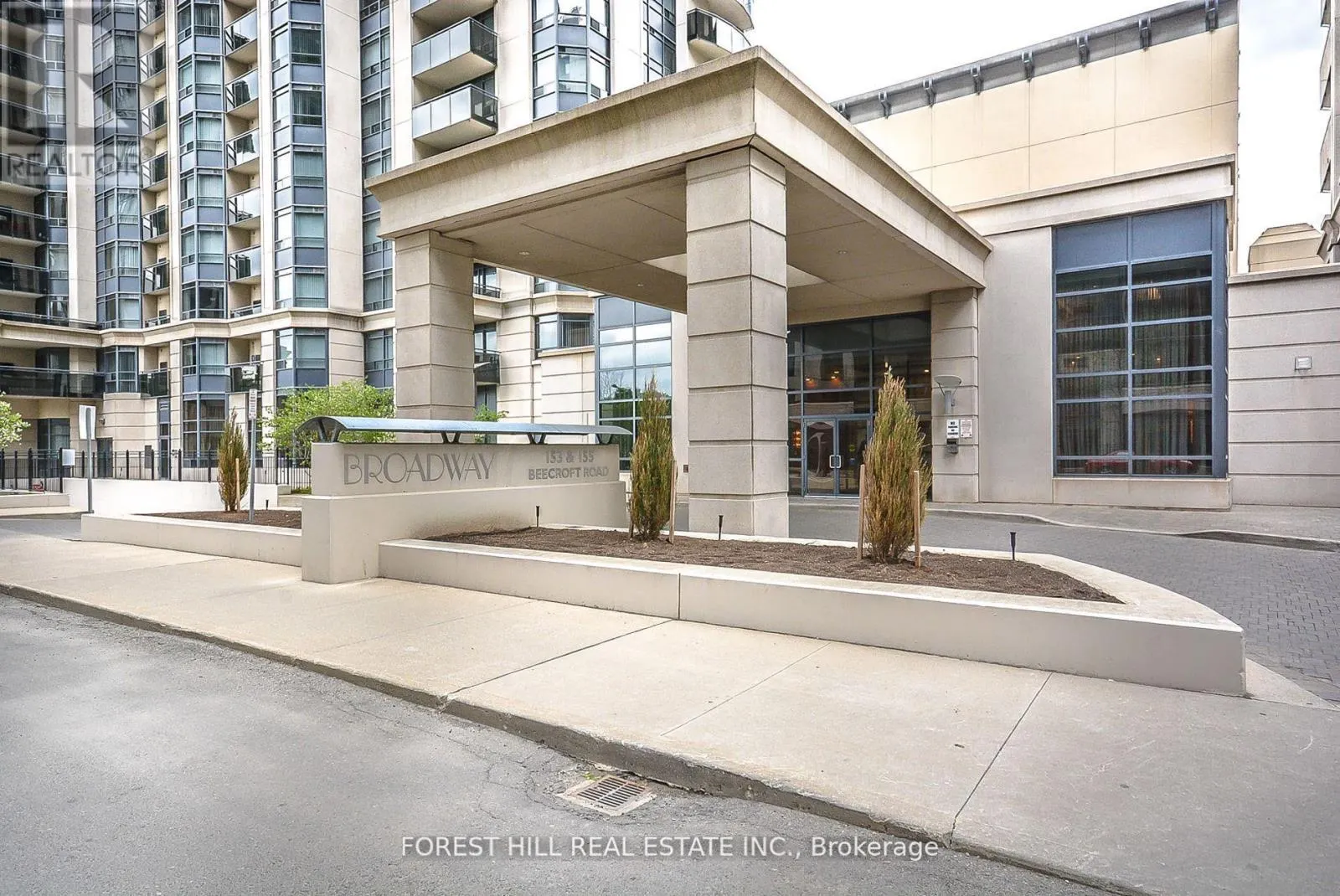 2711 - 153 BEECROFT ROAD