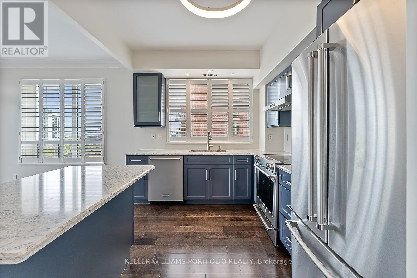 1210 - 2 CLAIRTRELL ROAD