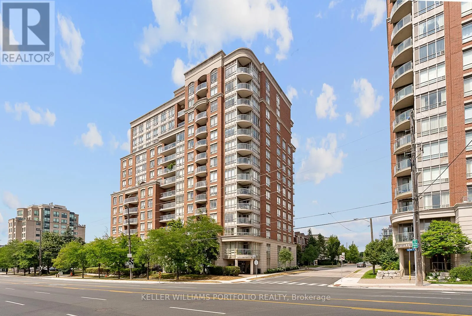 1210 - 2 CLAIRTRELL ROAD