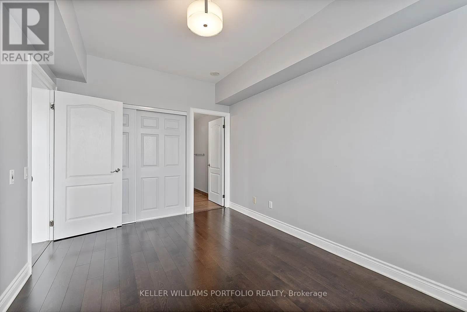 1210 - 2 CLAIRTRELL ROAD