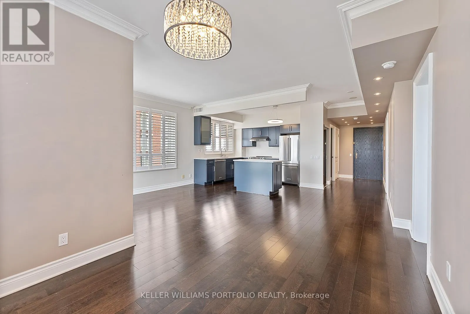 1210 - 2 CLAIRTRELL ROAD