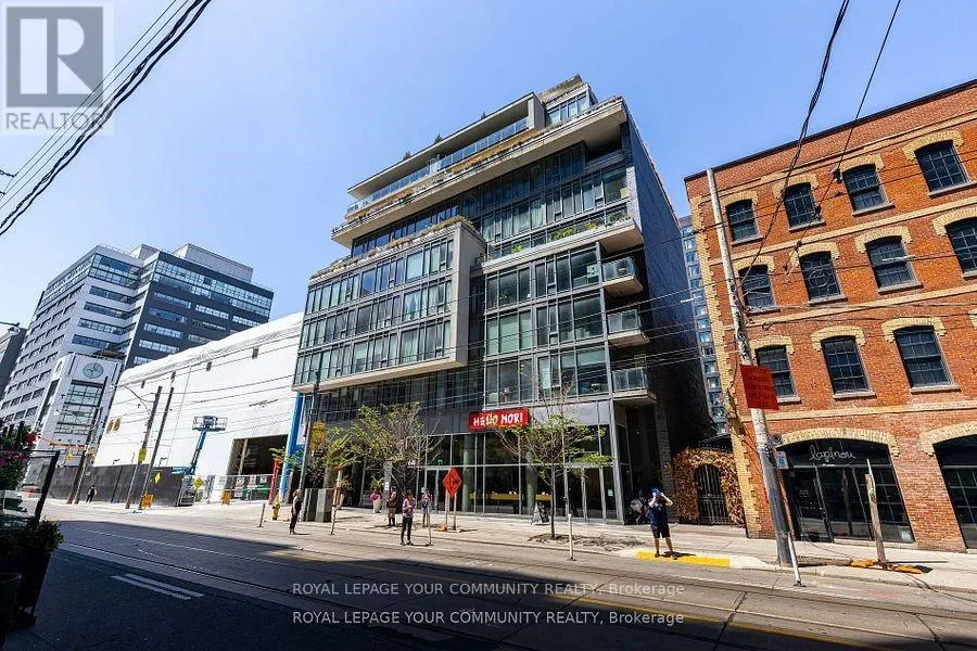 211 - 650 KING STREET W