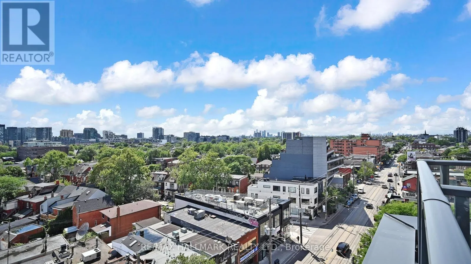709 - 5 LAKEVIEW AVENUE